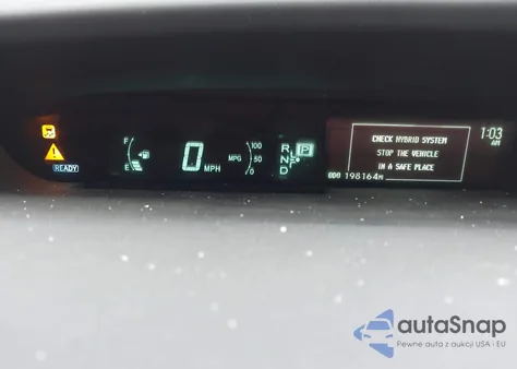 2015 Toyota Prius Two z USA, uszkodzony, nr VIN JTDKN3DU1F1900207